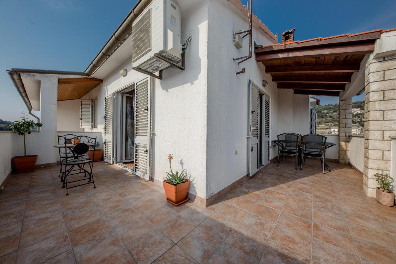 Nikolina Rab Apartments Rab Town Zewnętrze zdjęcie