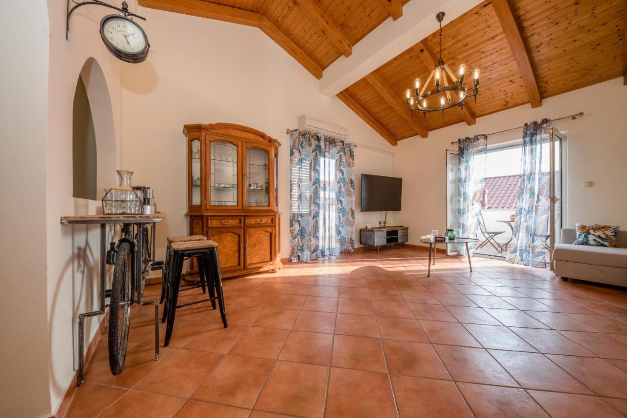 Nikolina Rab Apartments Rab Town Zewnętrze zdjęcie